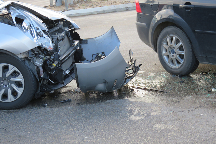 Fresno car accident lawyers deal with the insurance company